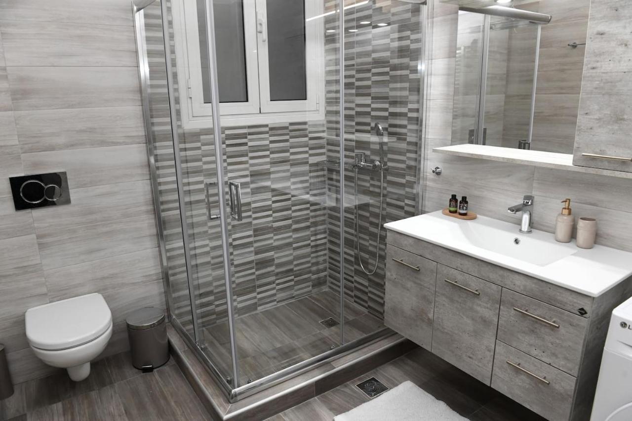 Konstantina Apartment Ateny Zewnętrze zdjęcie
